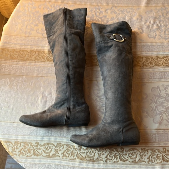Qupid flat high boots in faux suade size 7 - Picture 2 of 9